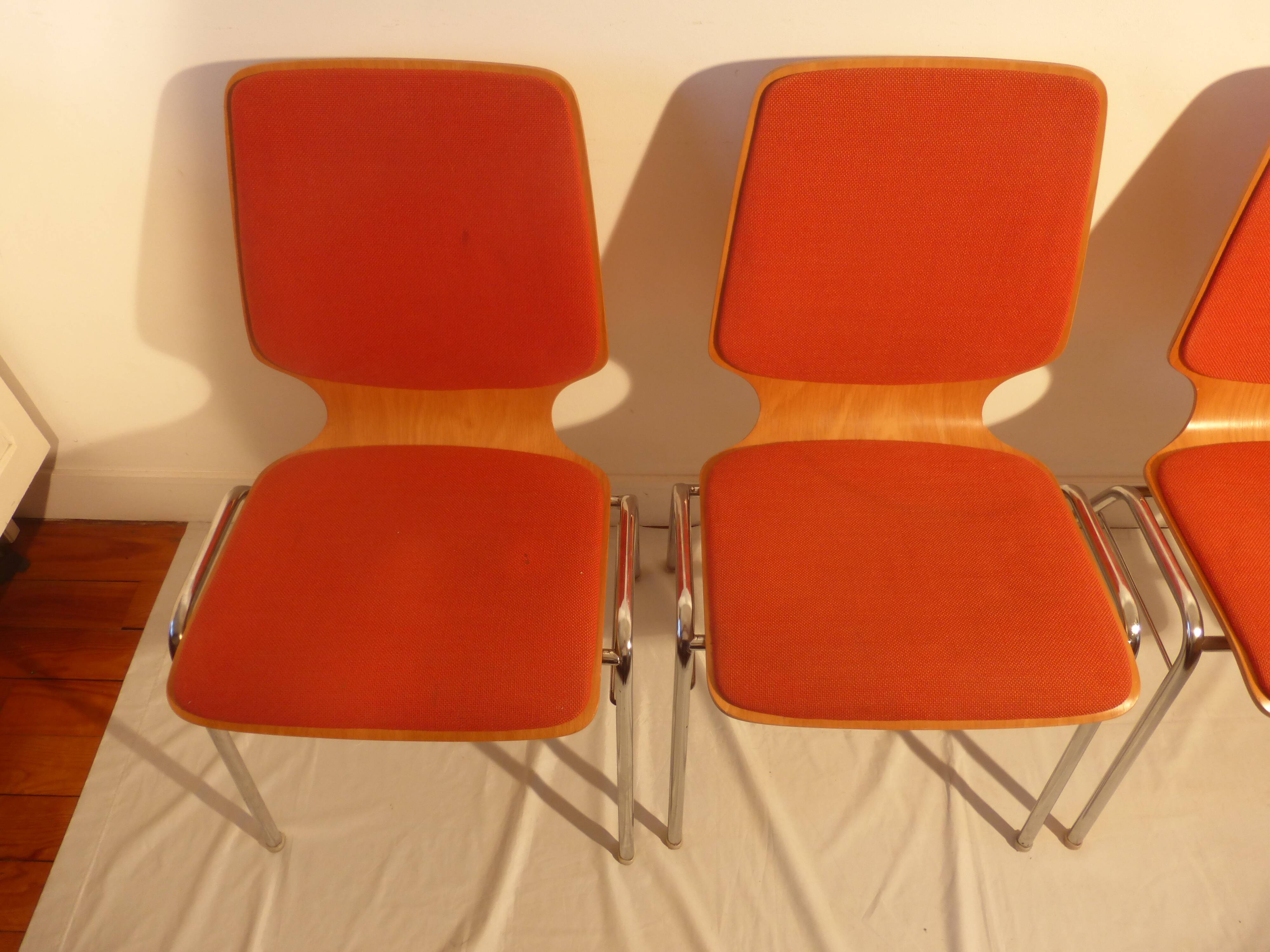 4 70s thermoformed chairs