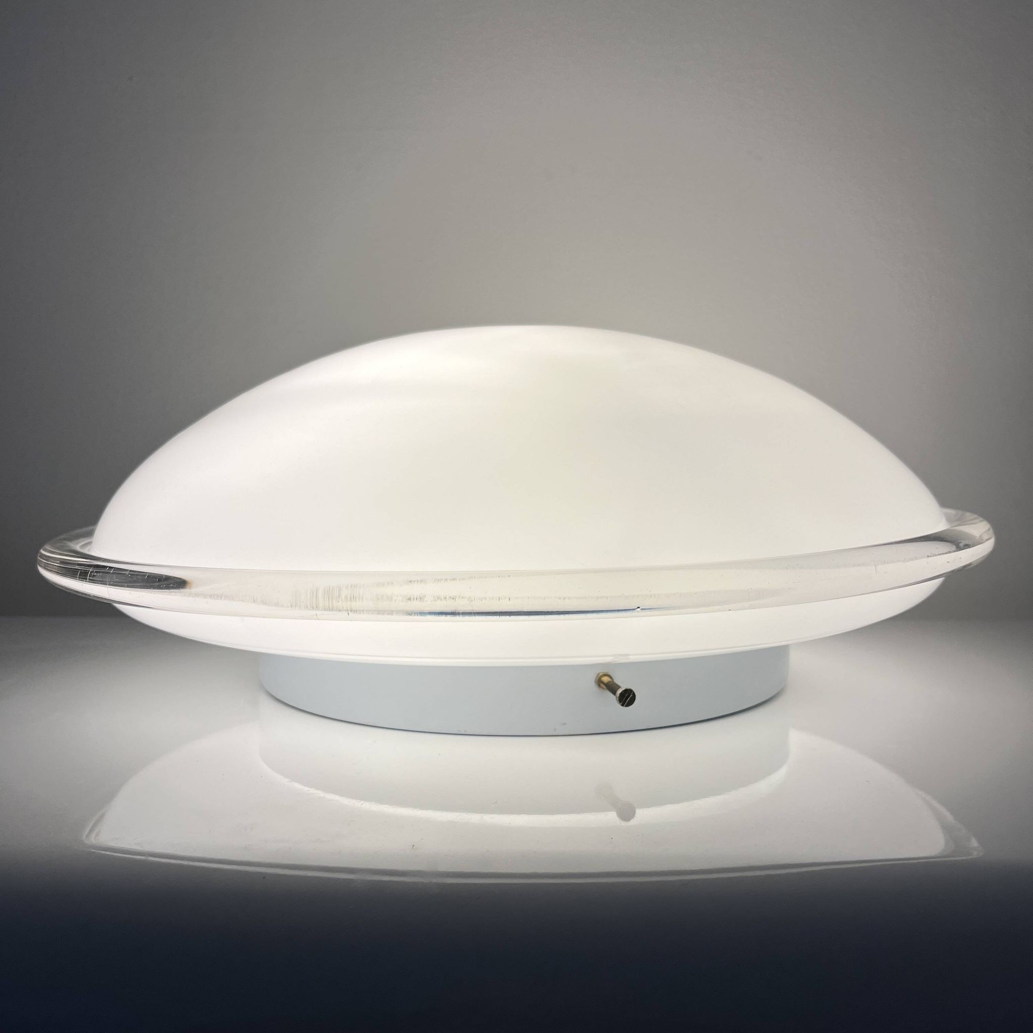 Vintage opal glass ceiling light Saturne Leucos 1970 Italy Diameter 39