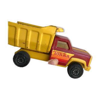 Old Tonka truck