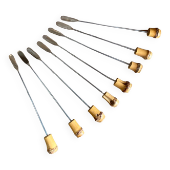 8 bamboo handle cocktail stirrers