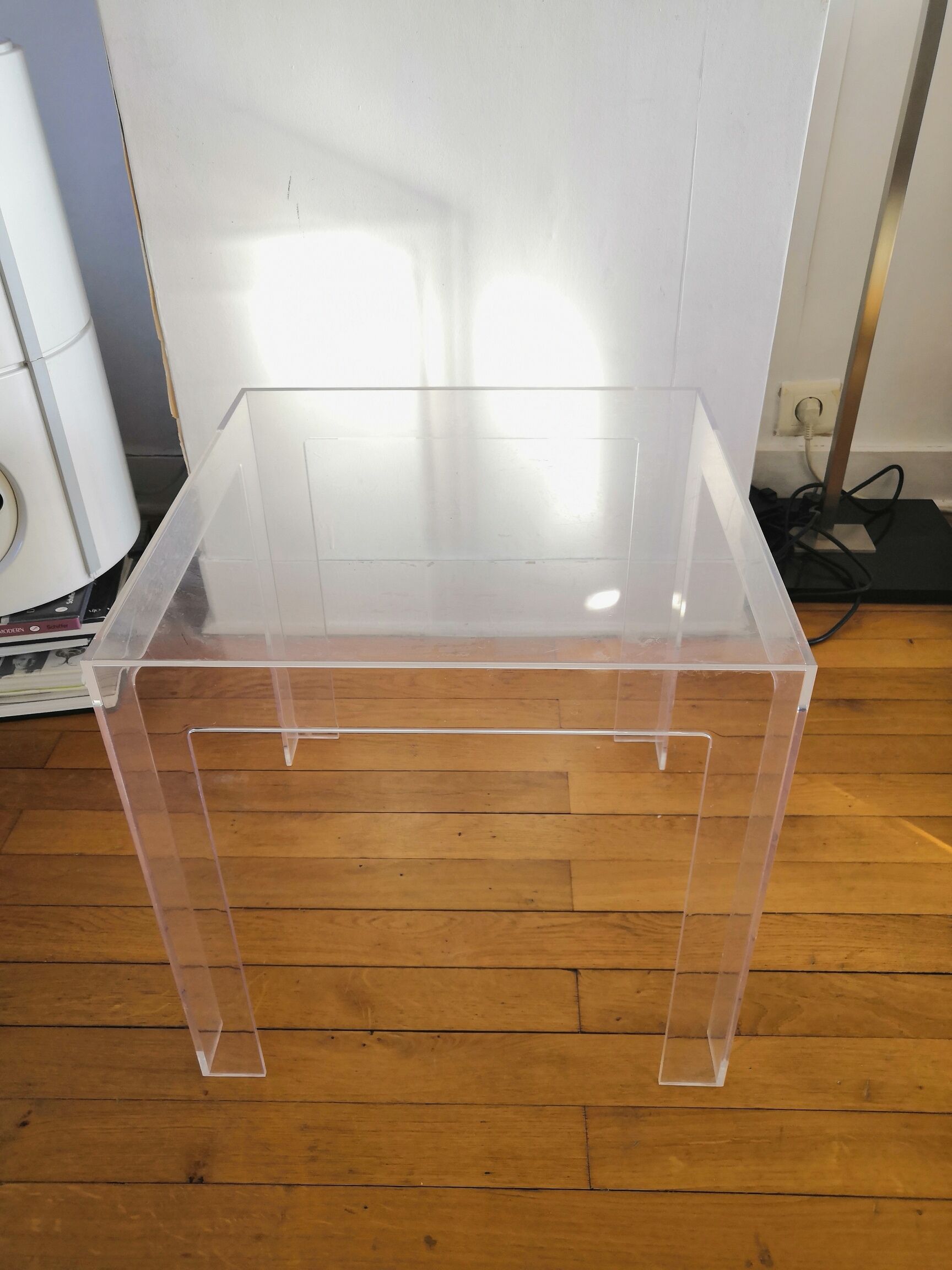 Coffee table Jolly de Kartell design Paolo Rizzatto