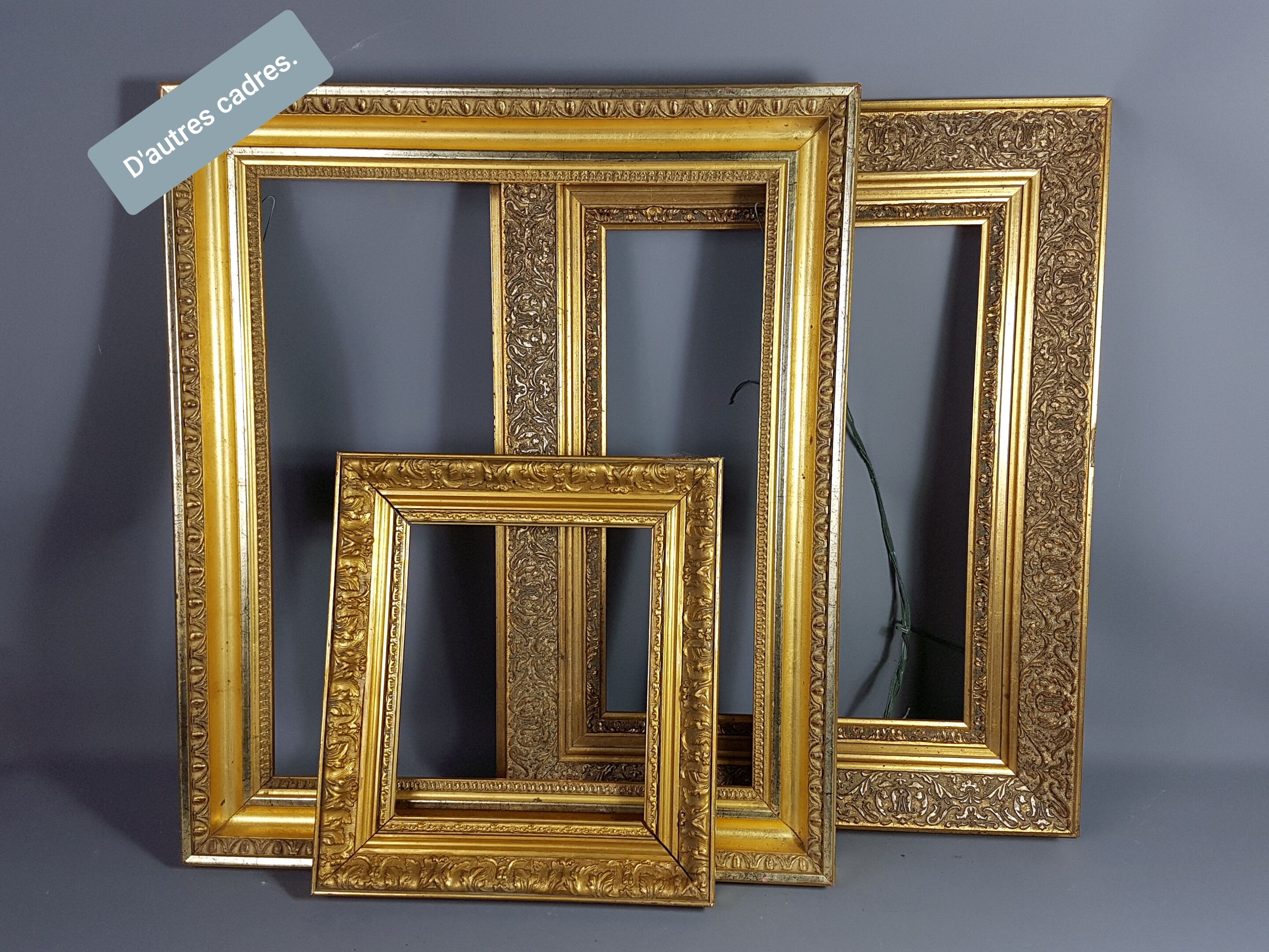 Old oval frame open wood