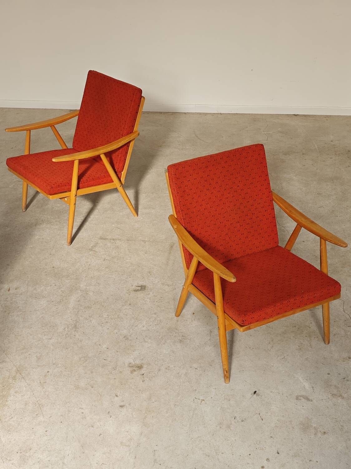 Pair of Boomerang armchairs by Antonin Suman for Ton (Thonet) 60