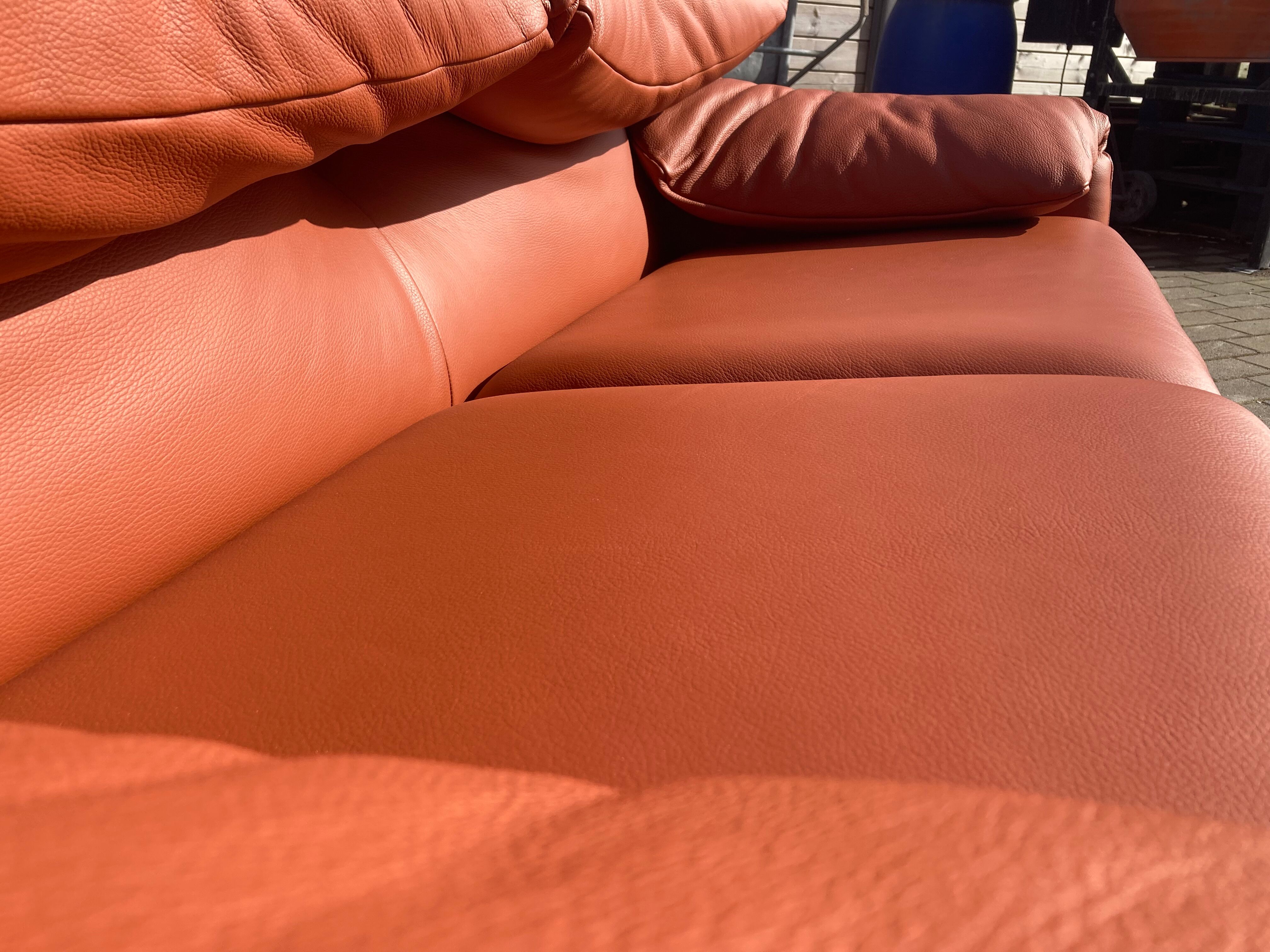 Cassina Maralunga 2seater by Vico Magistretti