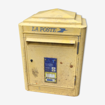 Boîte aux lettres réformée de la poste