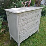 large patinated chest of drawers 3 drawers old style