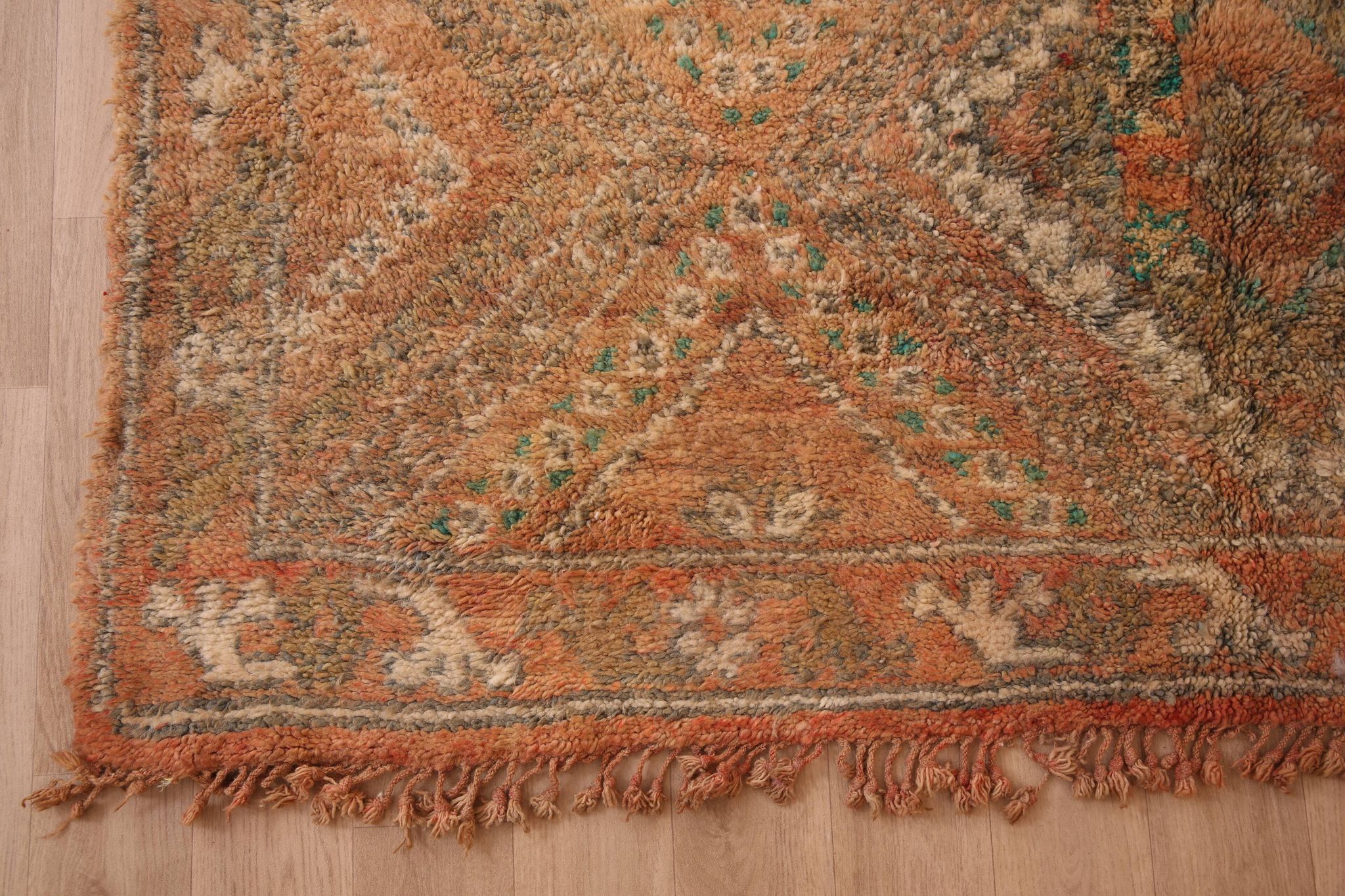 Peach Vintage Moroccan Rug 186 x 329 cm, Berber Wool Rug, Handmade Boho Rug