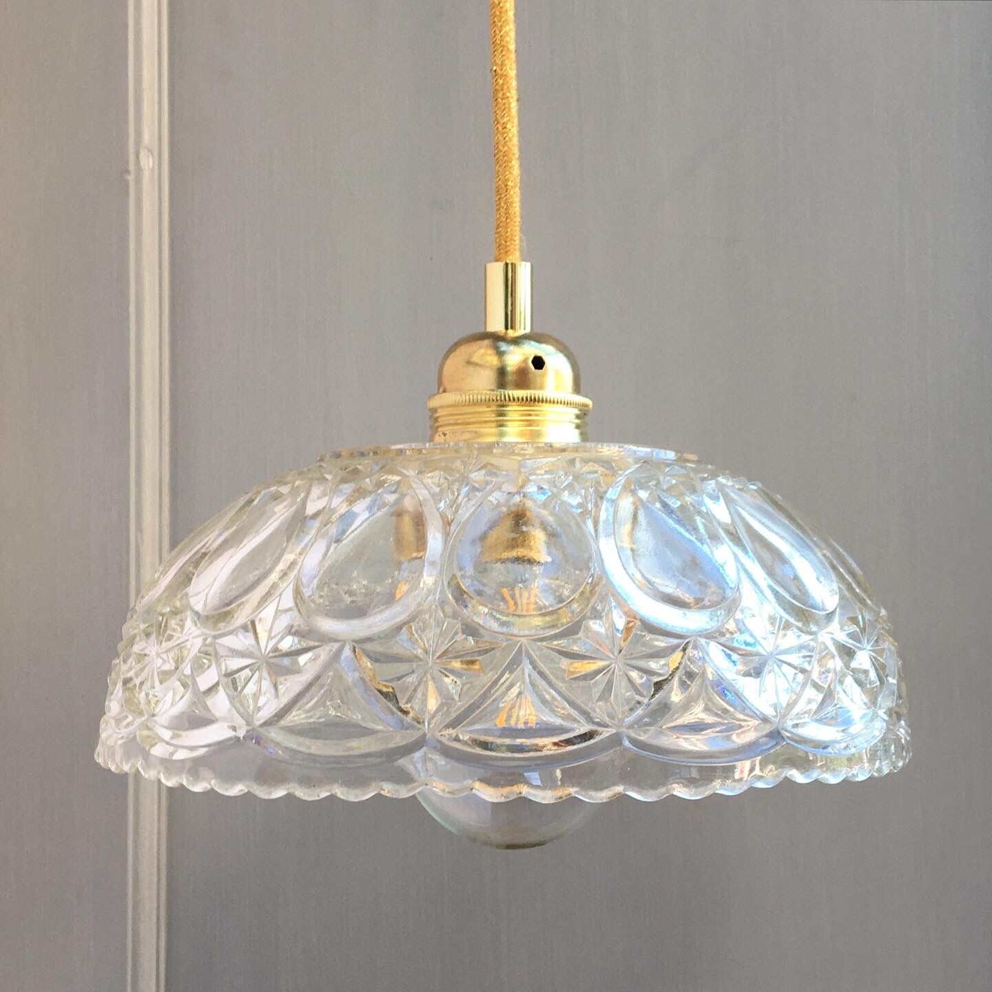 Hanging created with a vintage salad bowl and chiseled glass