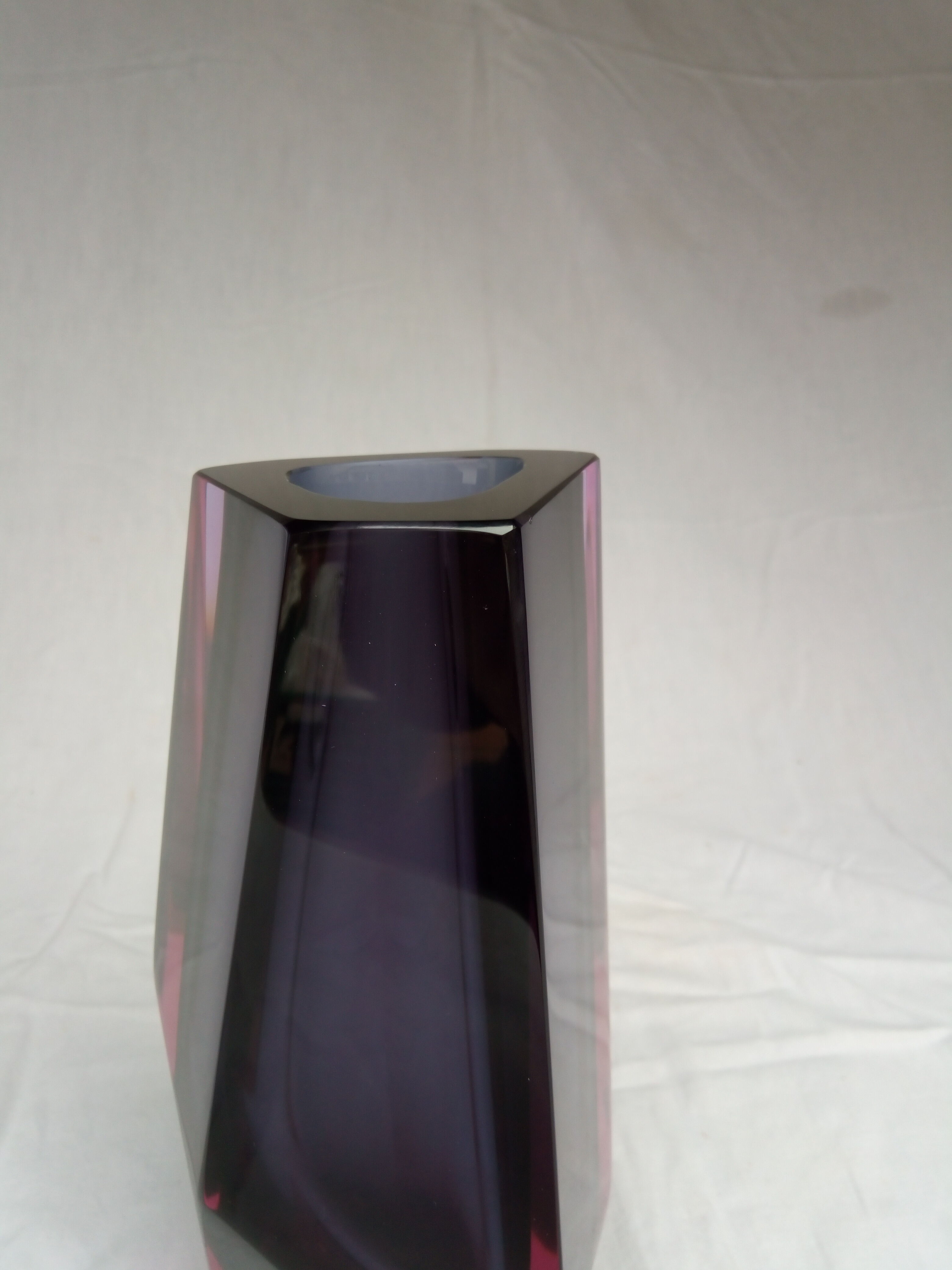 Faceted vase 80s Murano