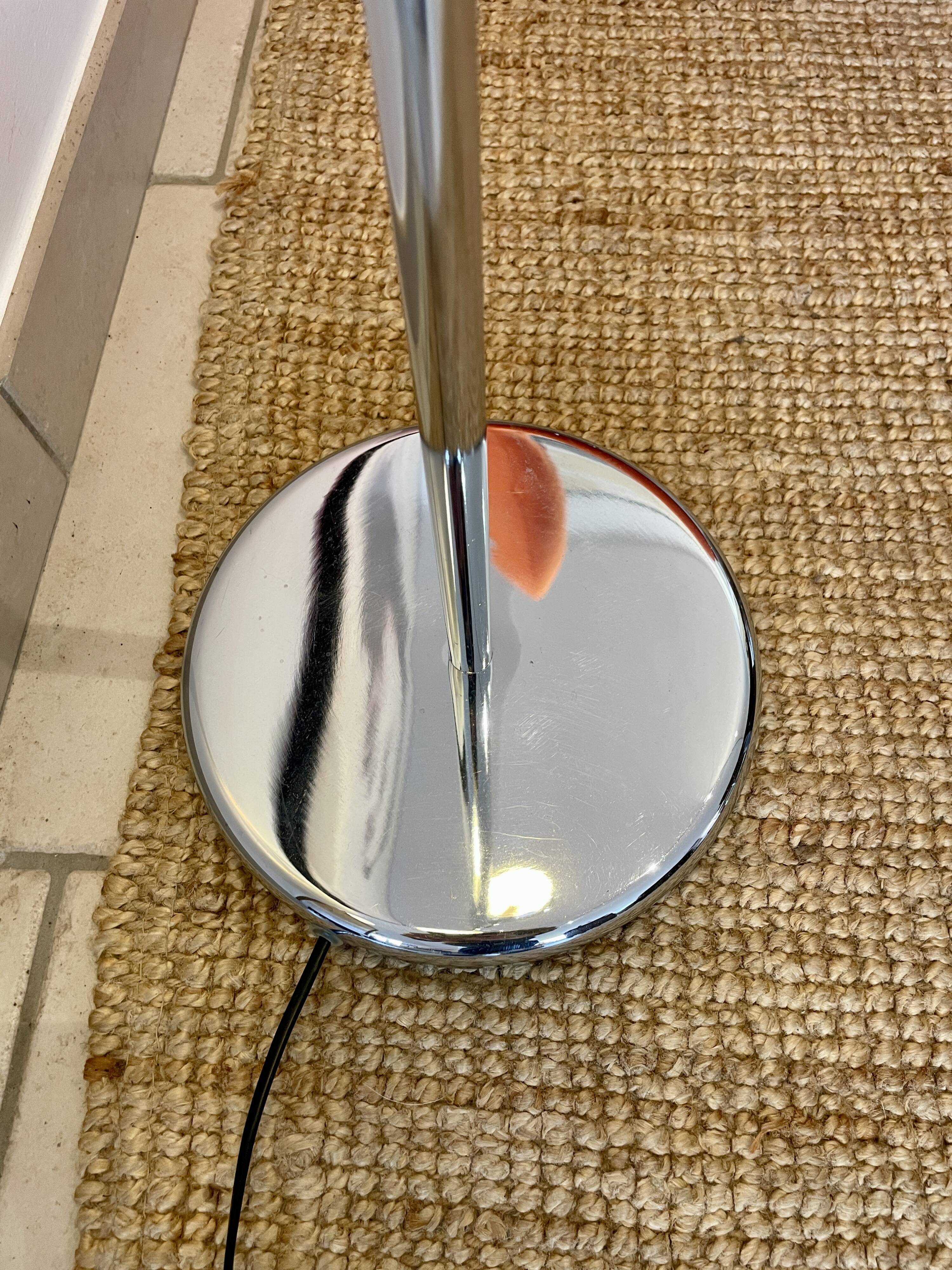 2-light eyeball floor lamp in chrome