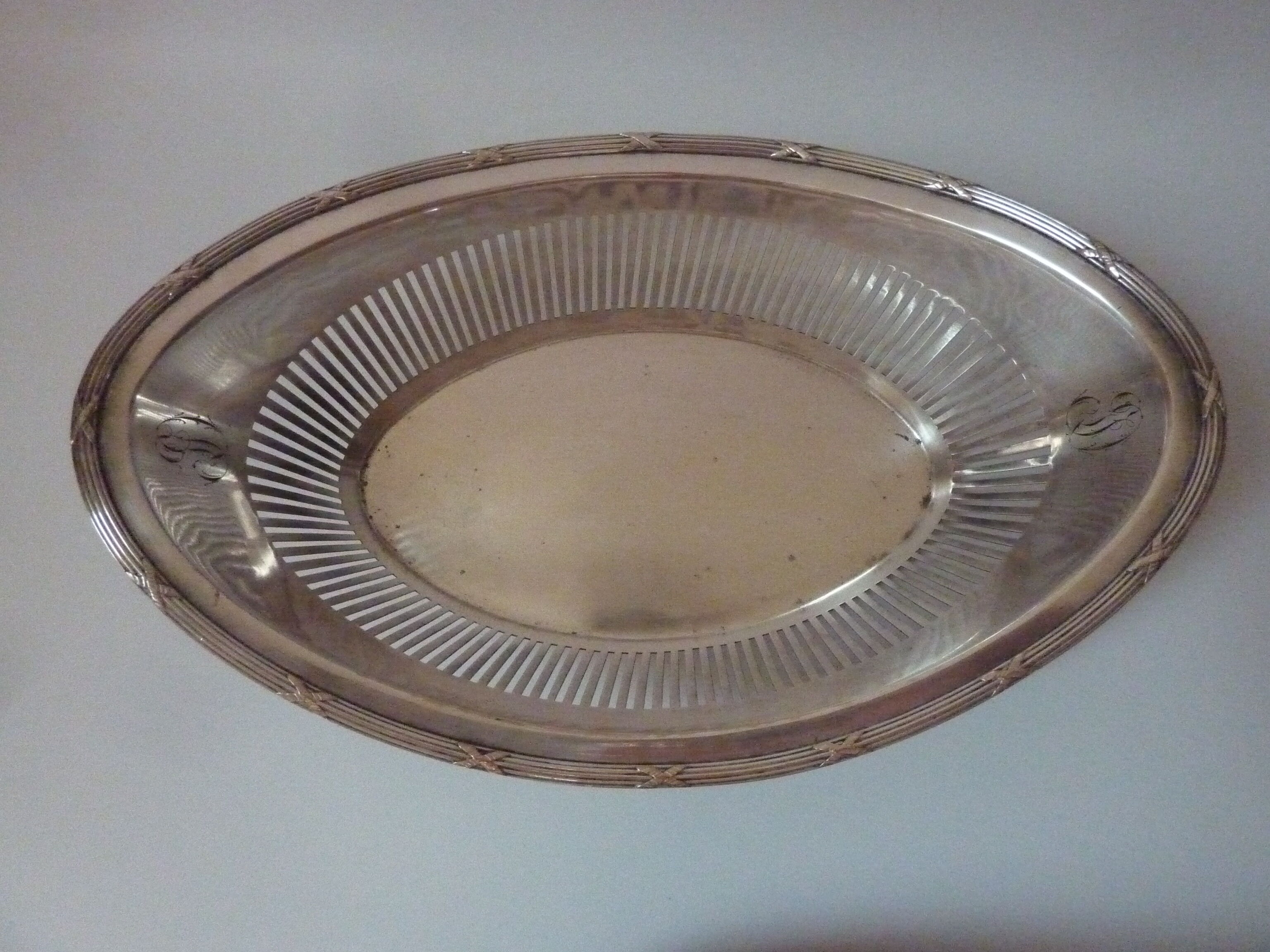 FD monogram silver metal bread basket