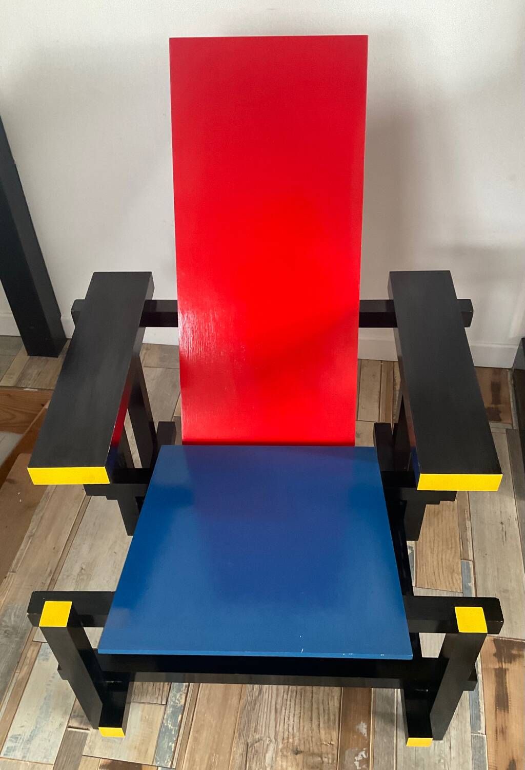 “Red and blue” lounge chair in the style of Gerrit Rietveld
