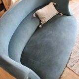 Velvet bench