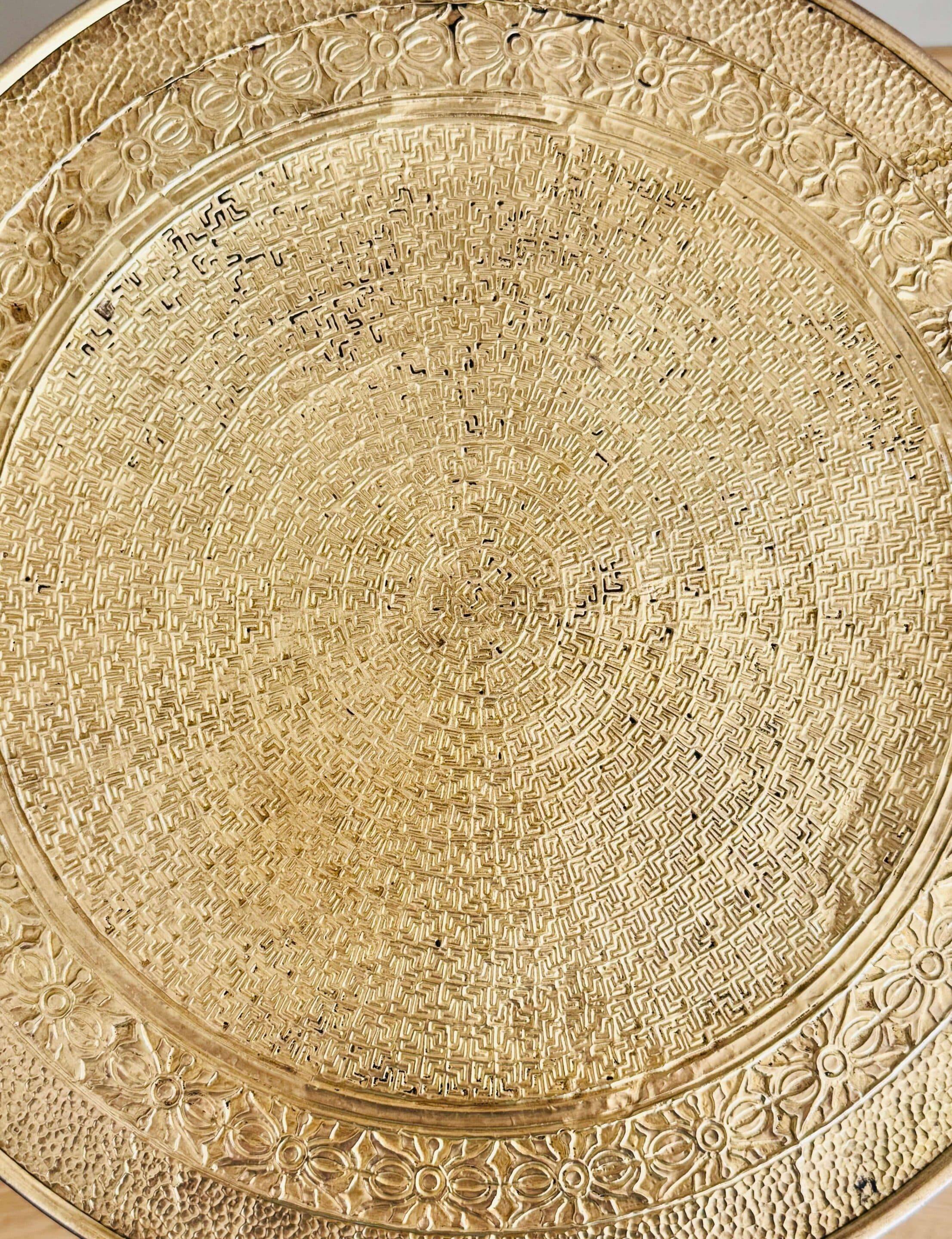 Art Deco pedestal table, Dutch school circa 1920