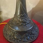 Solid bronze lamp