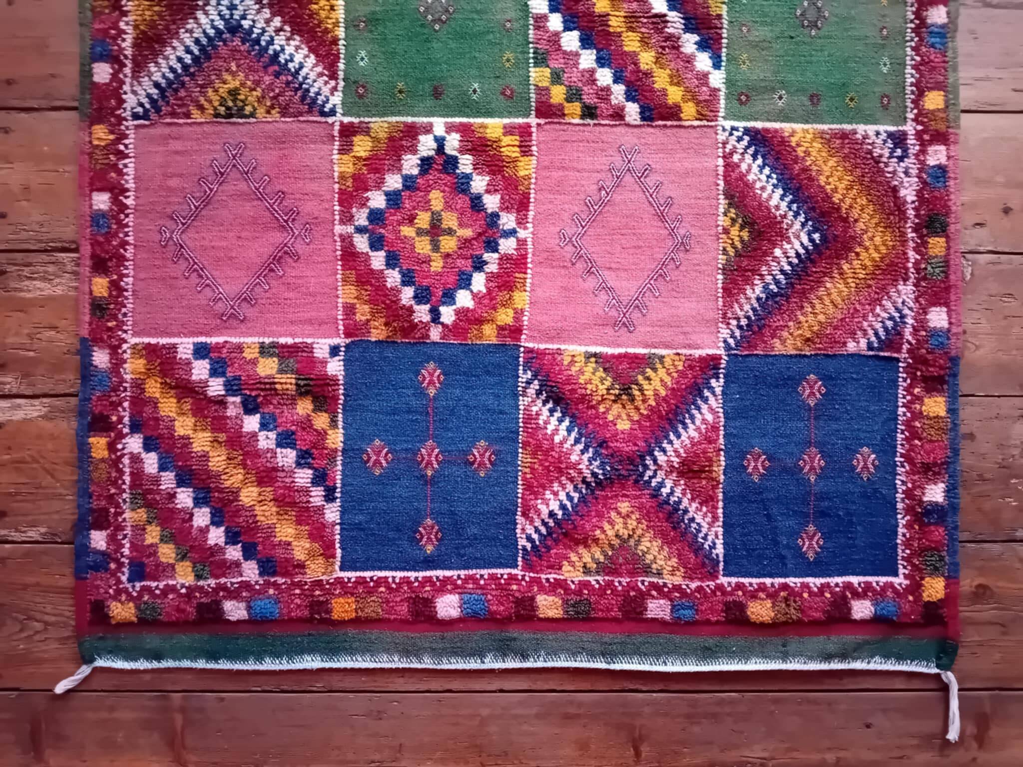 Handmade Berber Taznakht Kilim Rug 213x116cm