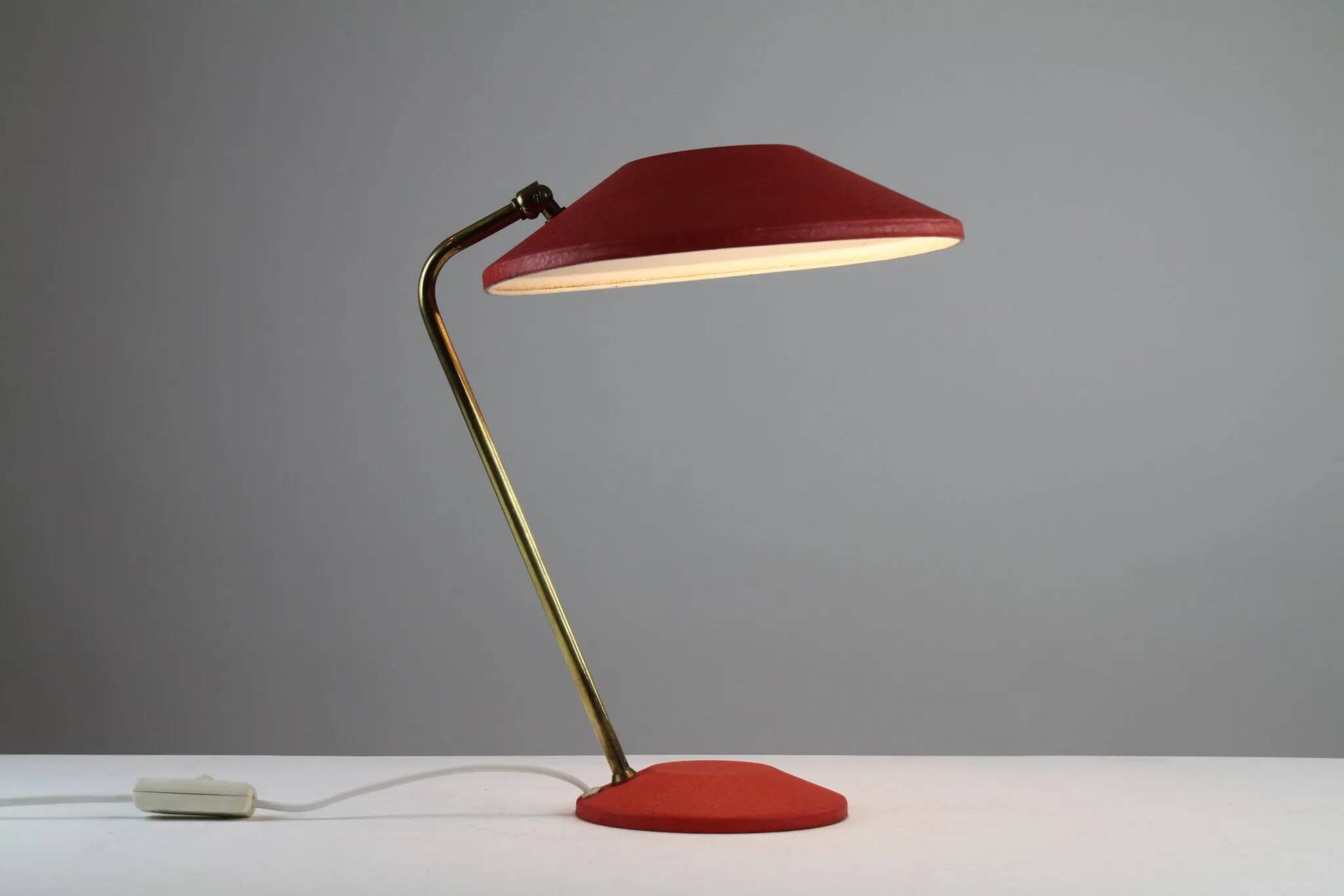 Red Shrink-Lacquered Brass Table Lamp, Germany, 1950s
