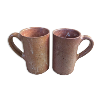Set of 2 sandstone mugs