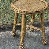 Tabouret en osier tressé
