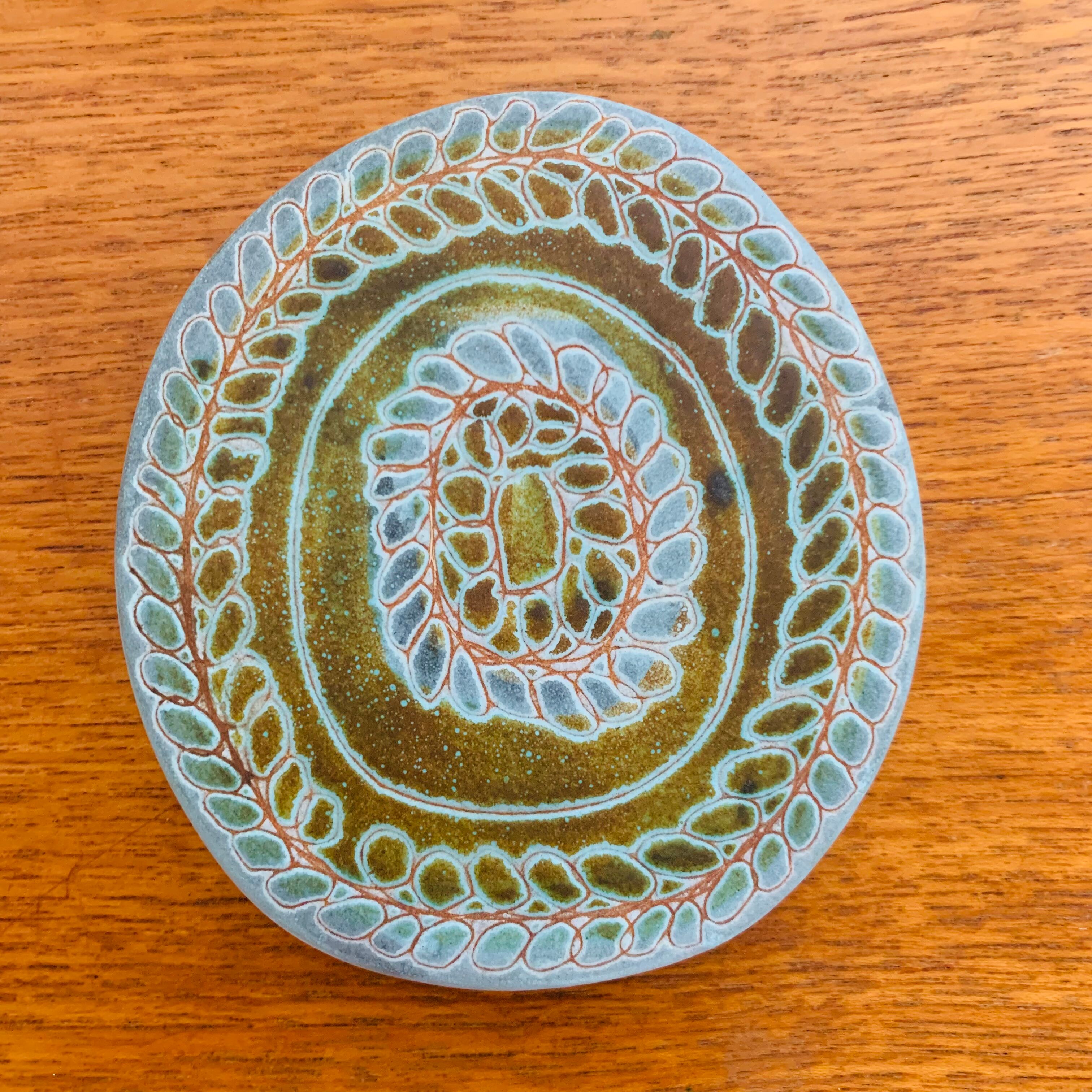Dominique Guillot ceramic trivet