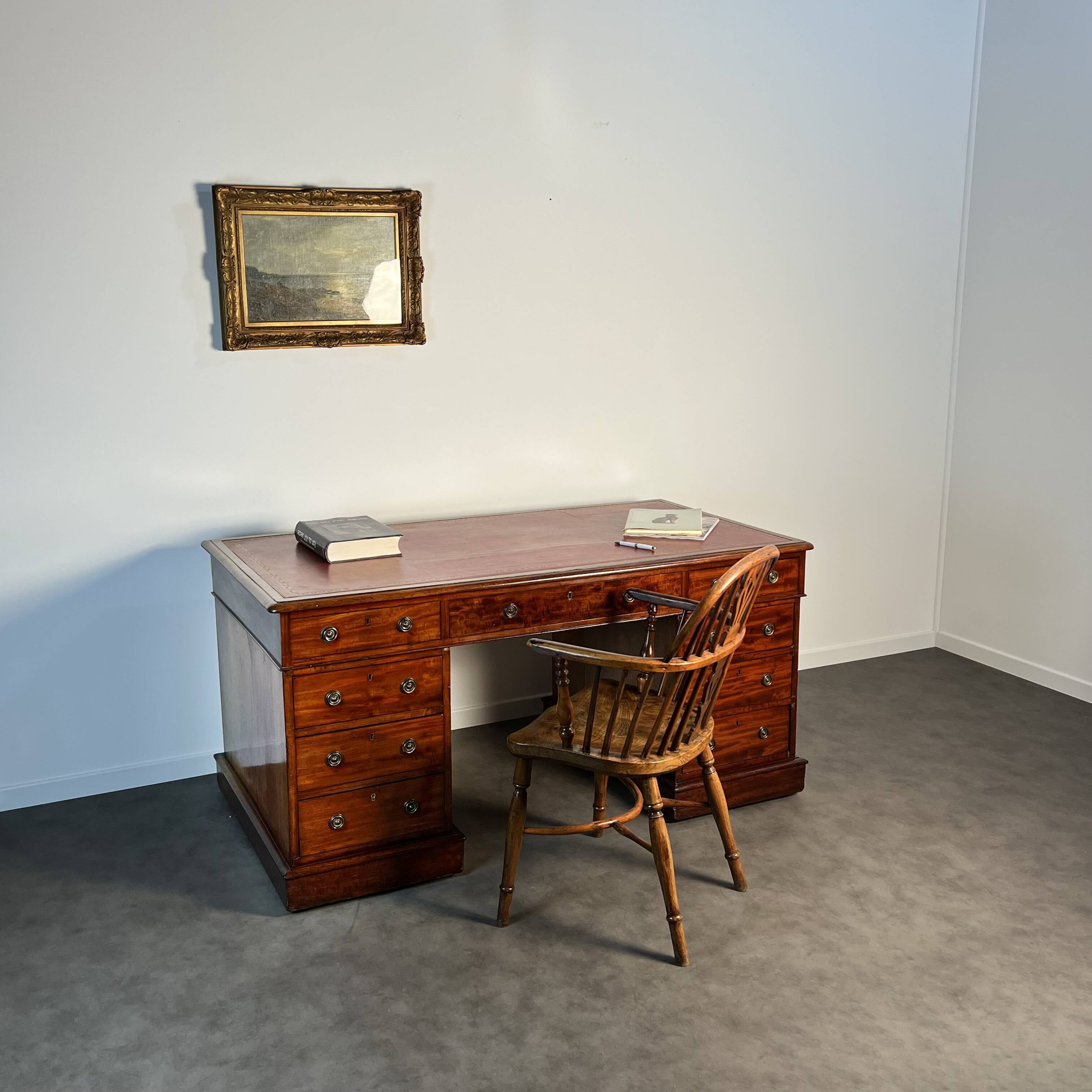 Bureau à caissons - acajou époque victorienne pedestal desk Angleterre XIXe