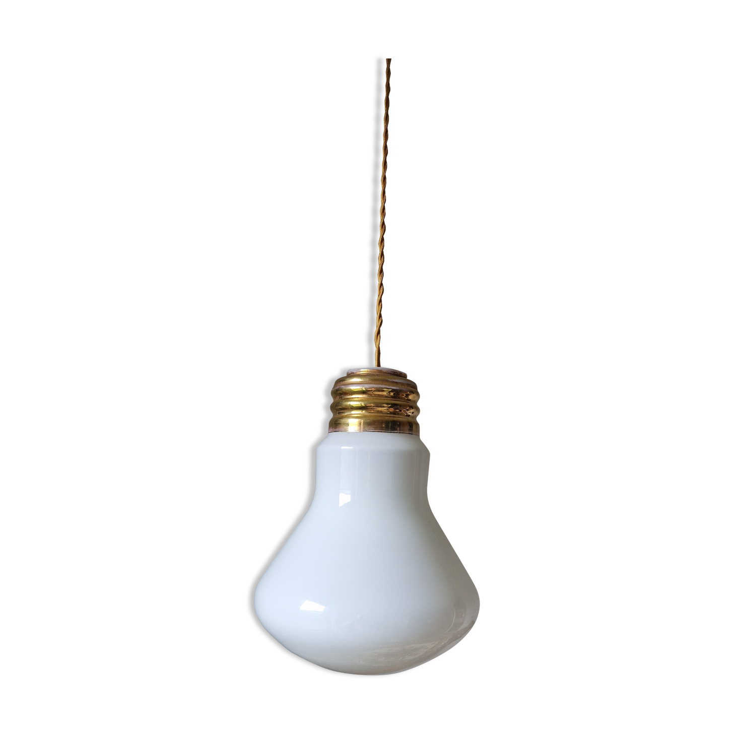 Suspension ampoule en opaline vintage