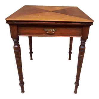 Game table "handkerchief"