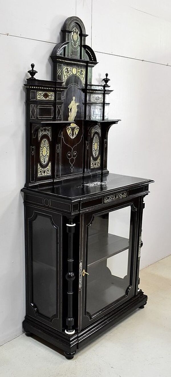 Vitrine d’apparat en poirier noirci, époque Napoléon III – 1850