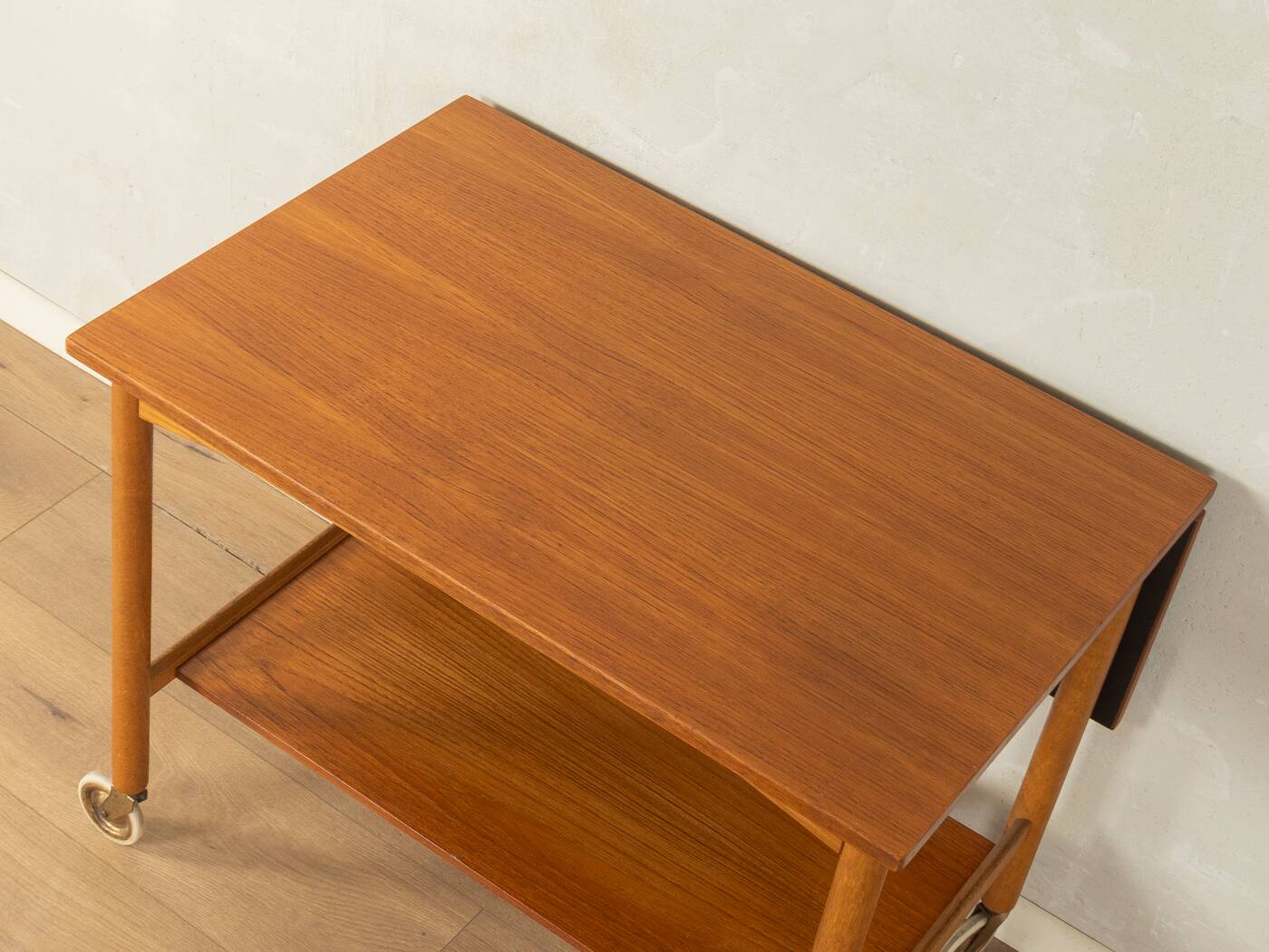 Elegant serving trolley made of fine teak wood with folding function, Gemla, Sweden, 1960s