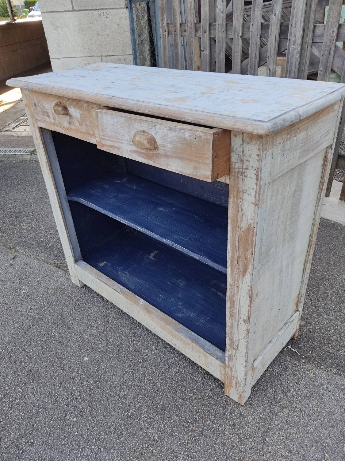 Bibus workshop furniture