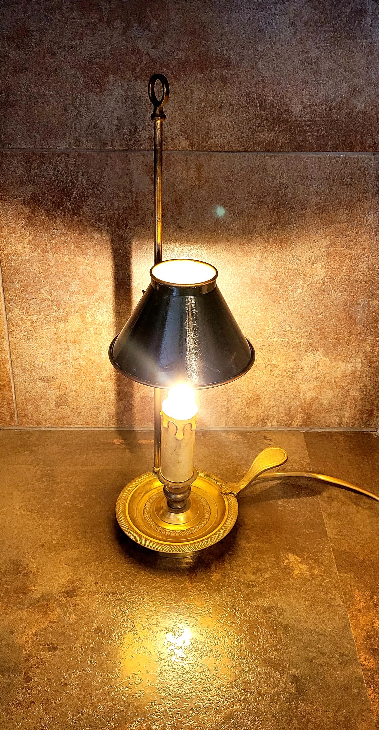 Vintage antique bronze hot water bottle lamp