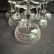 6 coupes à champagne Baccarat gravure Grecque inclinée