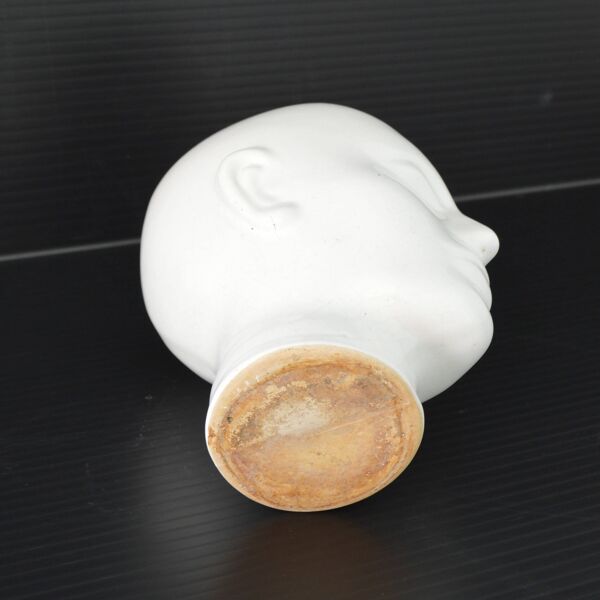 Cache-pot, vase tête en faïence 1970