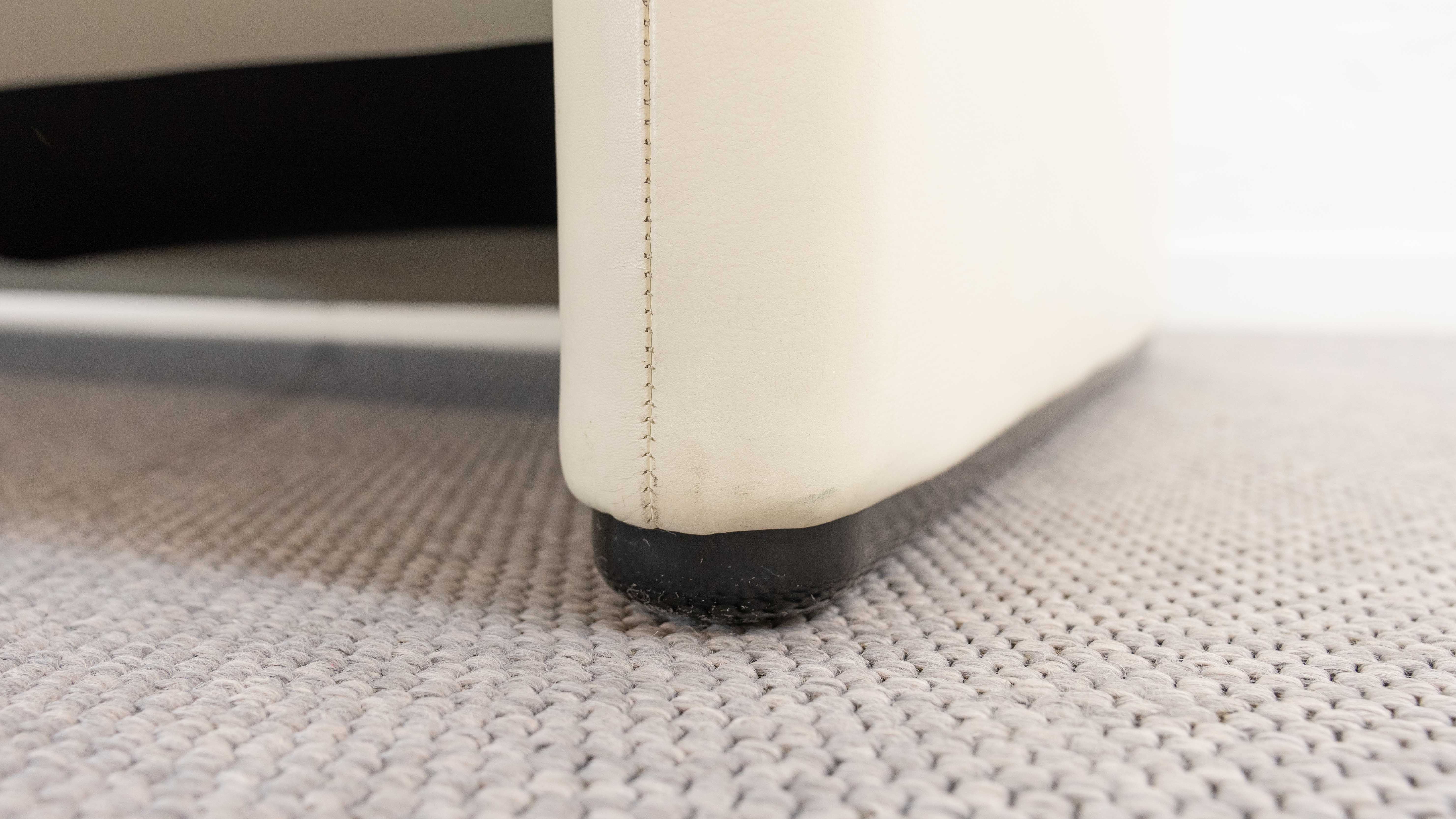 Maralunga 2-seater sofa in white leather by Vico Magistretti for Cassina