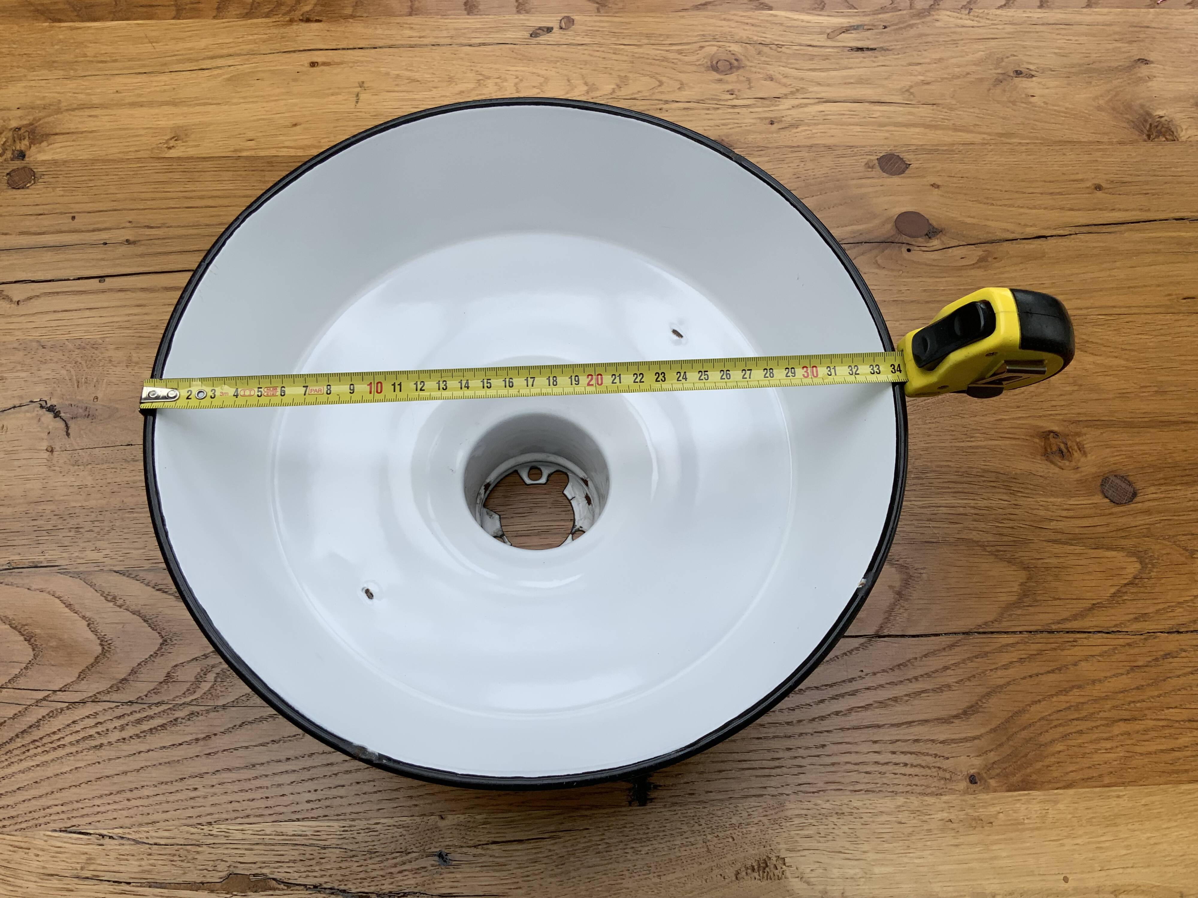 Industrial enamelled metal lampshade