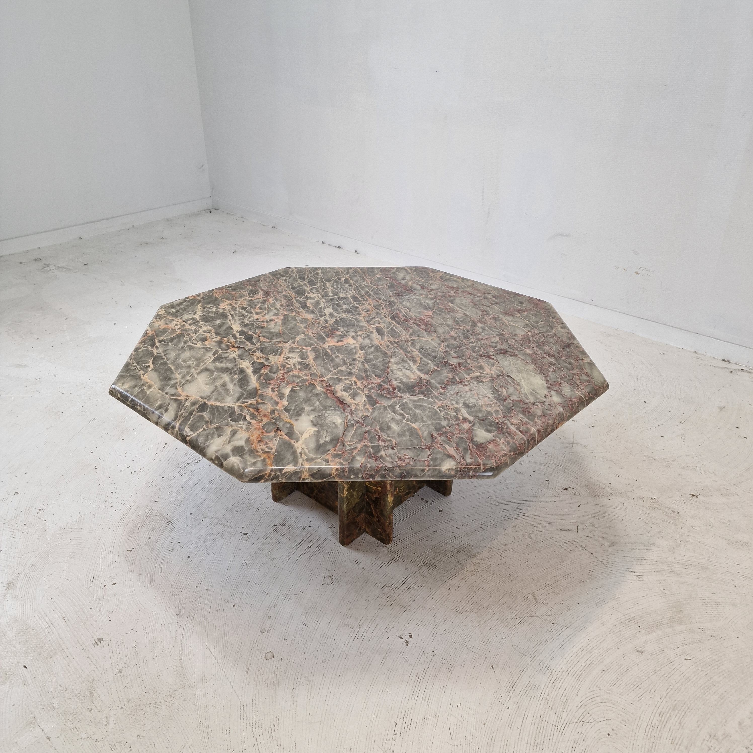 Italian octagon marble coffee table, 1980s