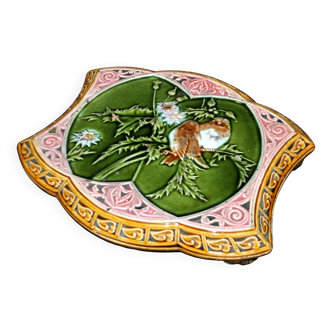 Onnaing ? Dessous de plat art nouveau en barbotine décor aux oiseaux, sous-plat céramique 1910