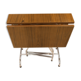 Table in folding brown Formica