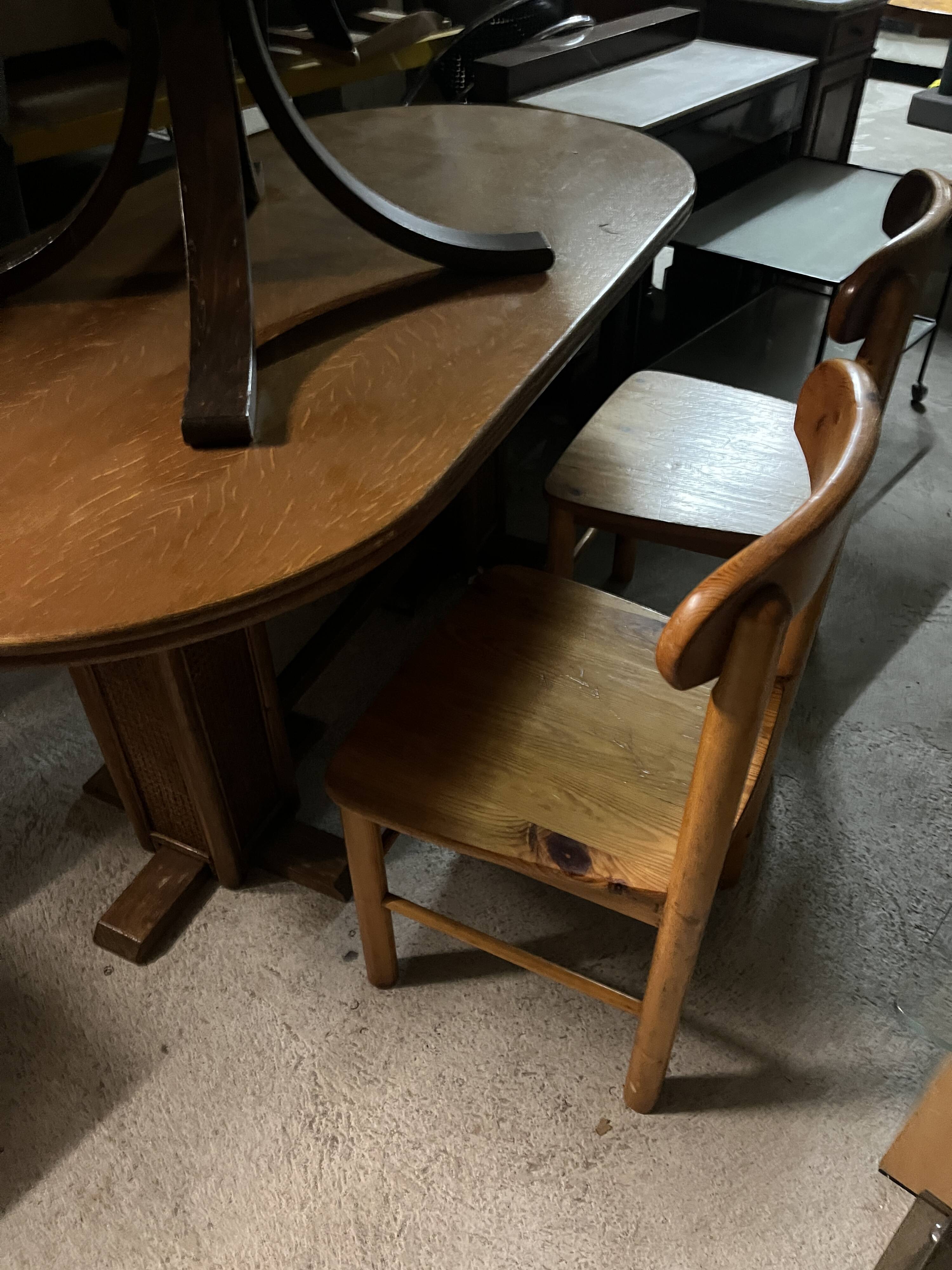 Honey-Brown Beech Wood Mid-Century Dining Table with Rattan Accents, 1960 Oval Top