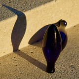 Duo d'amphores en verre bleue cobalt