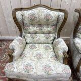 Paire de fauteuils bergères de style Louis XVa oreilles