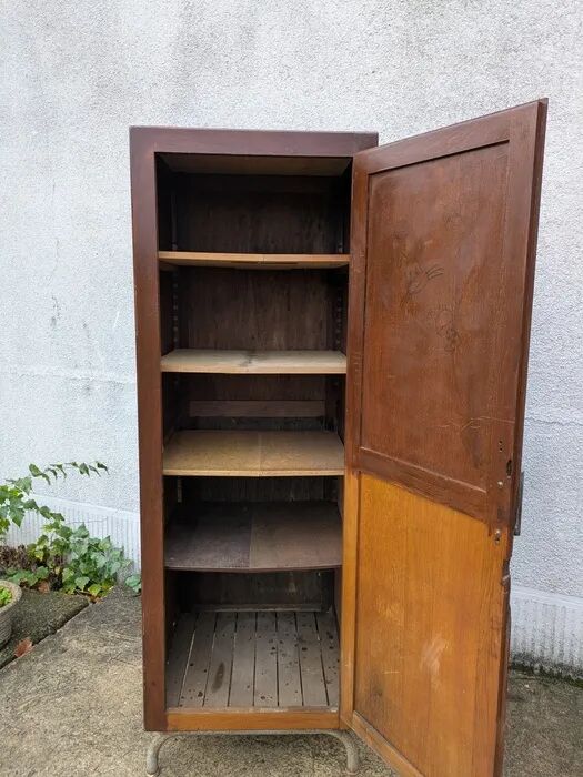 Boarding school wardrobe