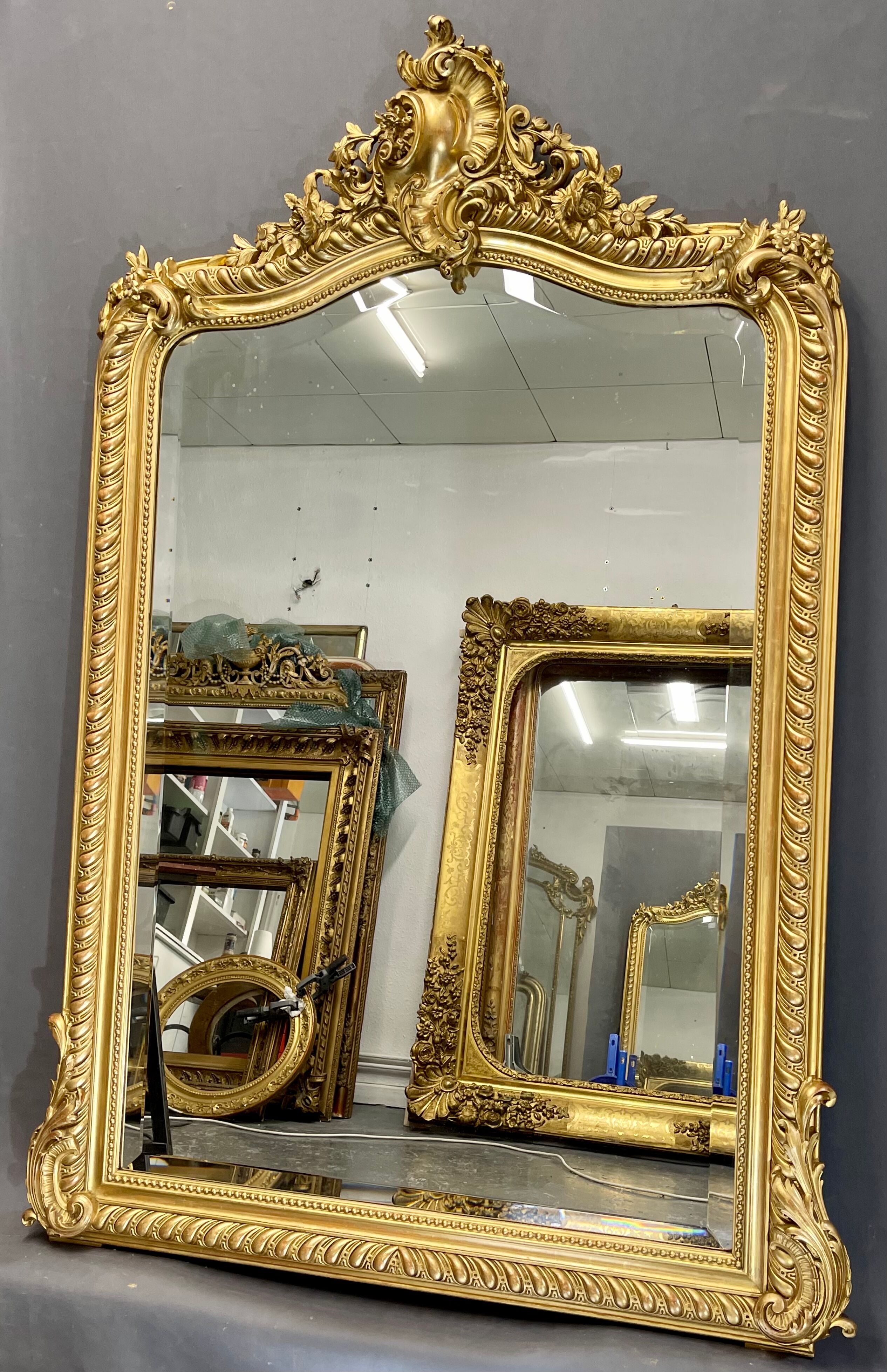 Miroir 156x106 ancien XIXè,dorure à la feuille d’or