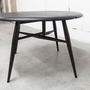 Table basse Ercol 1960 modèle 308  coffee table demi lune noir mate