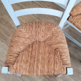 Light grey mulched chairs