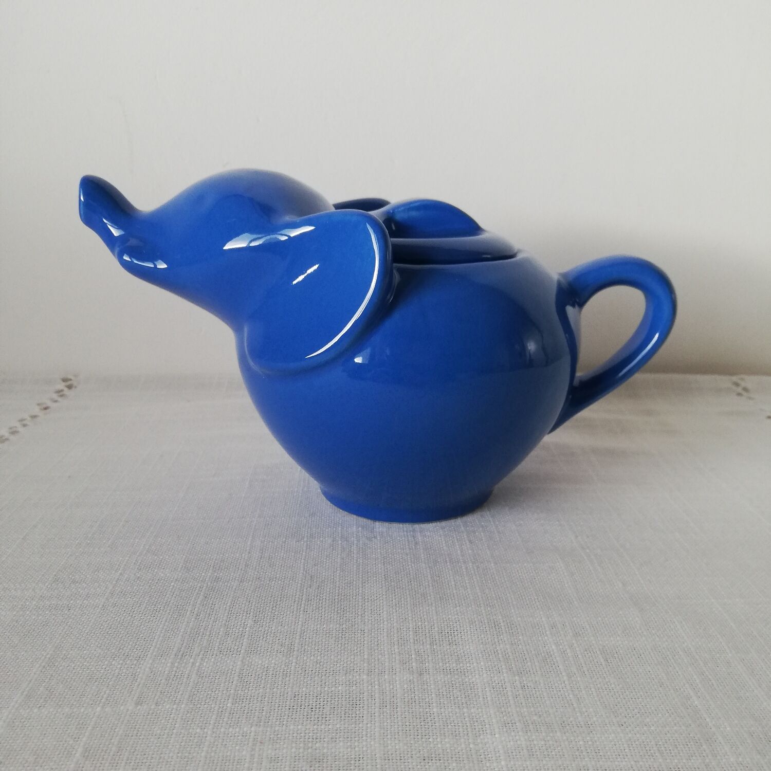 Elephant teapot