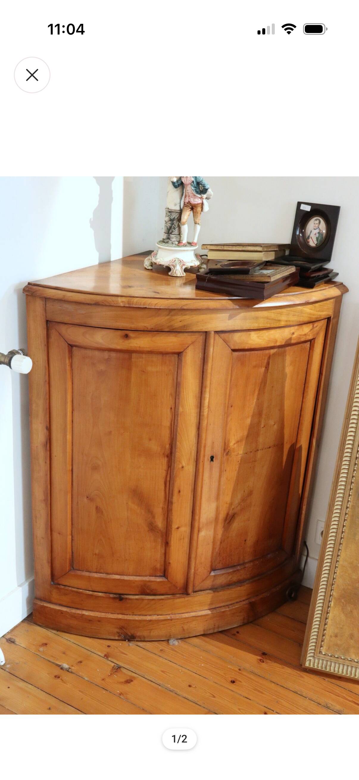 Corner unit in cherry wood