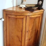 Corner unit in cherry wood