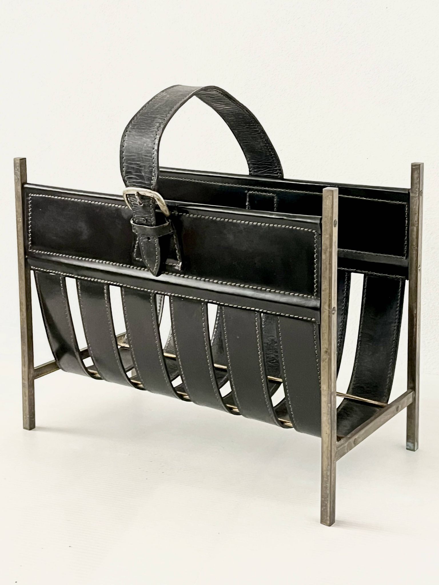 Porte revue en cuir Français mid century