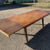 Farm table